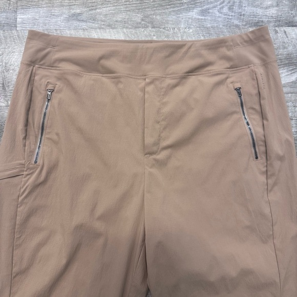 Athleta Trekkie North Jogger Cattail Brown High Rise Pant Womens Sz. 16 - Picture 4 of 8